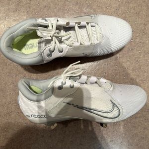 Nike React Hyperdiamond 4 Pro Softball Cleats White Silver Womens 10  Men 8.5